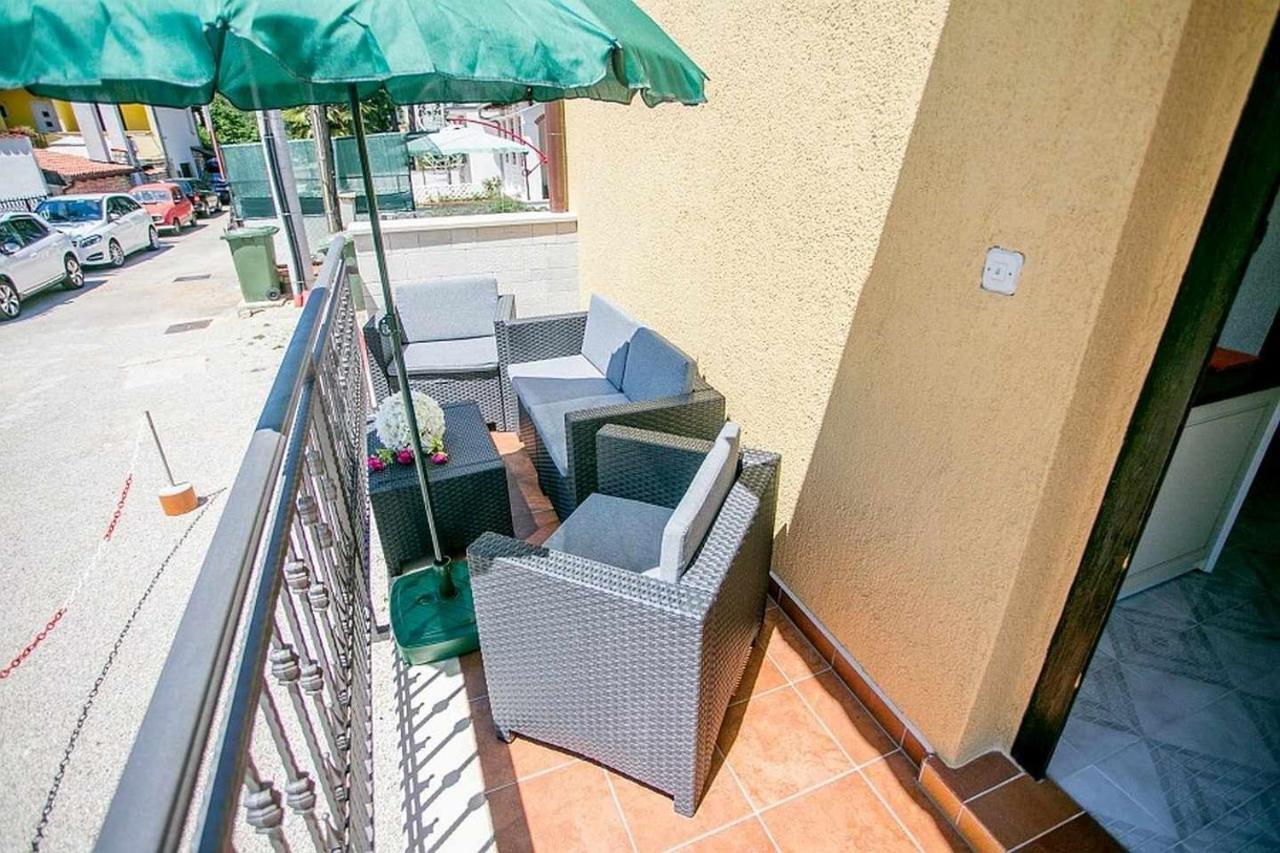 Apartments Materada Πόρετς Εξωτερικό φωτογραφία
