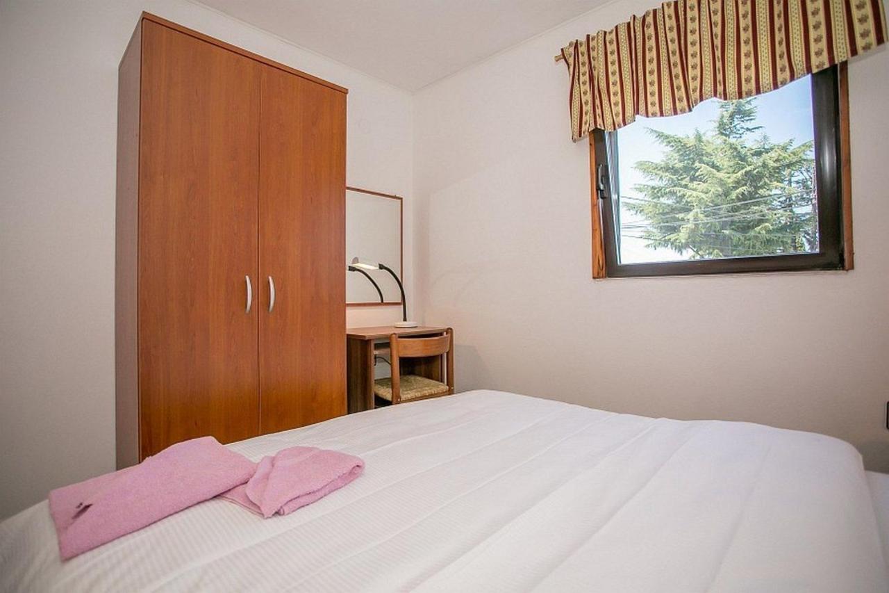 Apartments Materada Πόρετς Εξωτερικό φωτογραφία
