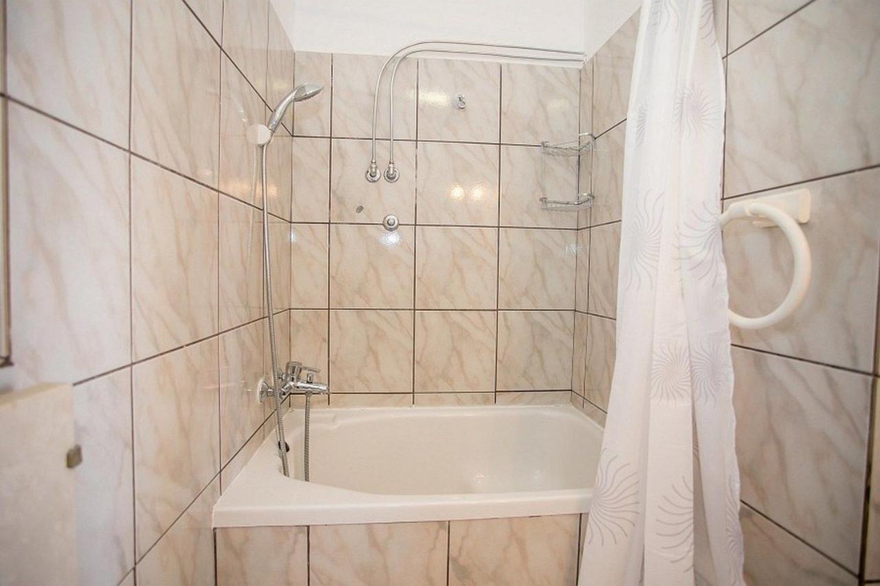Apartments Materada Πόρετς Εξωτερικό φωτογραφία